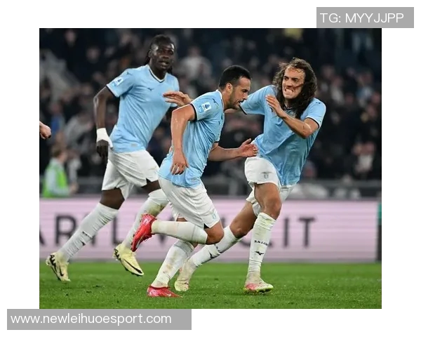 意大利主帅加图索亲临帕尔马训练中心开启意甲俱乐部巡访第十三站 意大利主帅加图索亲临帕尔马训练中心开启意甲俱乐部巡访第十三站