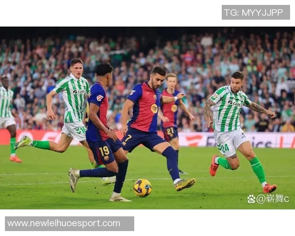 巴萨密切关注阿尔瓦雷斯状态两个月西甲进球荒引发担忧